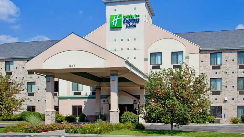 <b>Holiday Inn Express Elkhart Exterior</b>. Images powered by <a href="https://www.leonardoworldwide.com/" title="Leonardo Worldwide" target="_blank">Leonardo</a>.