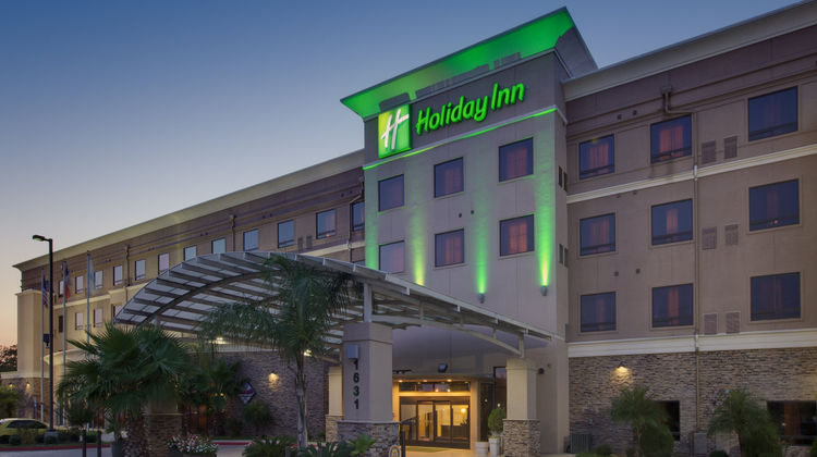 Holiday Inn Houston East-Channelview Exterior