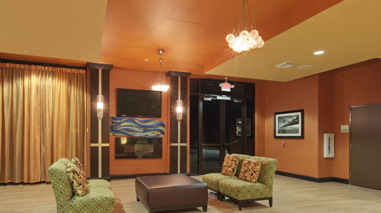Holiday Inn Houston East-Channelview Lobby