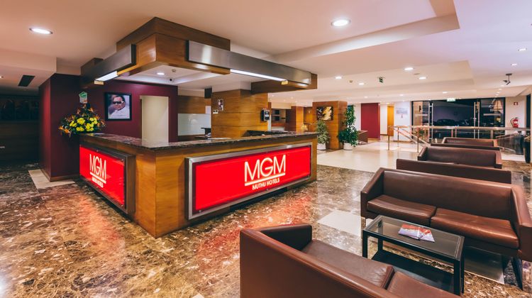 Hotel Raga Lobby