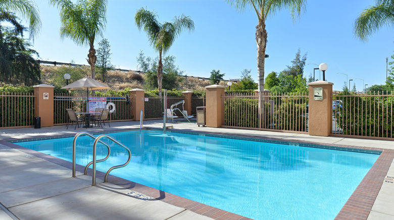 <b>Holiday Inn Express Hotel & Suites Pool</b>. Images powered by <a href="https://www.leonardoworldwide.com/" title="Leonardo Worldwide" target="_blank">Leonardo</a>.