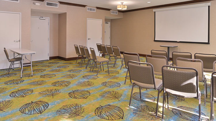 Holiday Inn Express Hotel & Suites Meeting