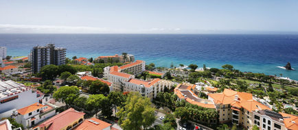 Hotel Raga Exterior
