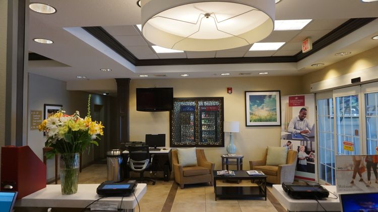 Candlewood Suites West Springfield Lobby