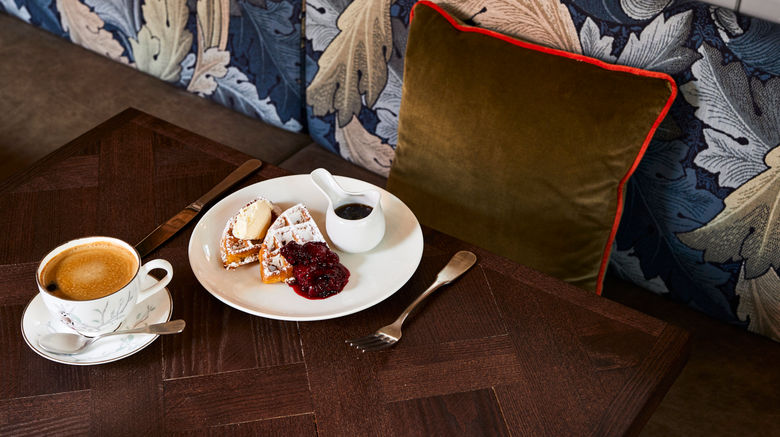 <b>Hotel Indigo Stratford-upon-Avon Restaurant</b>. Images powered by <a href="https://www.leonardoworldwide.com/" title="Leonardo Worldwide" target="_blank">Leonardo</a>.