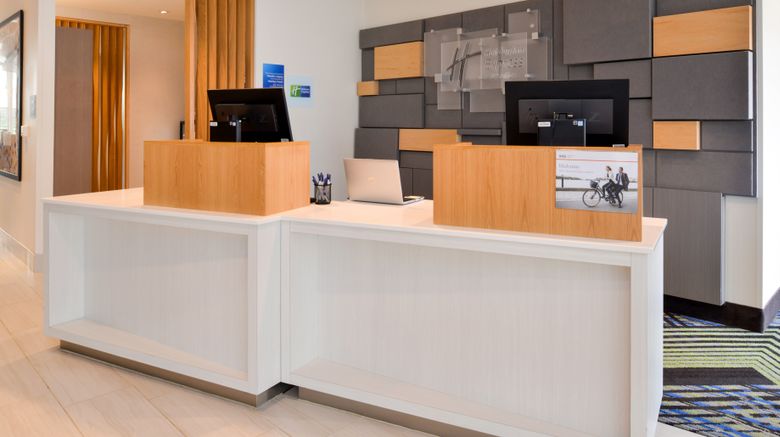 <b>Holiday Inn Express & Suites Ottumwa Lobby</b>. Images powered by <a href="https://www.leonardoworldwide.com/" title="Leonardo Worldwide" target="_blank">Leonardo</a>.