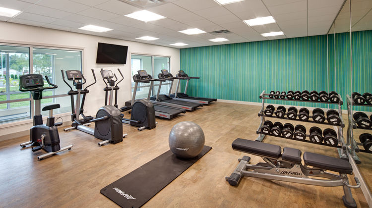 Holiday Inn Express & Suites Terrace Health Club
