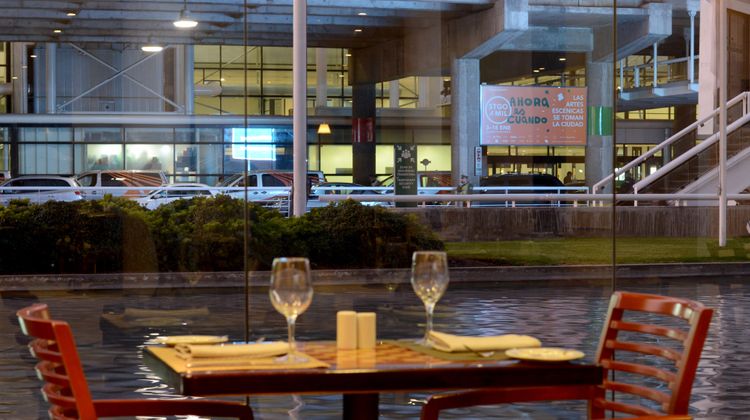 Holiday Inn Santiago Airport Restaurant