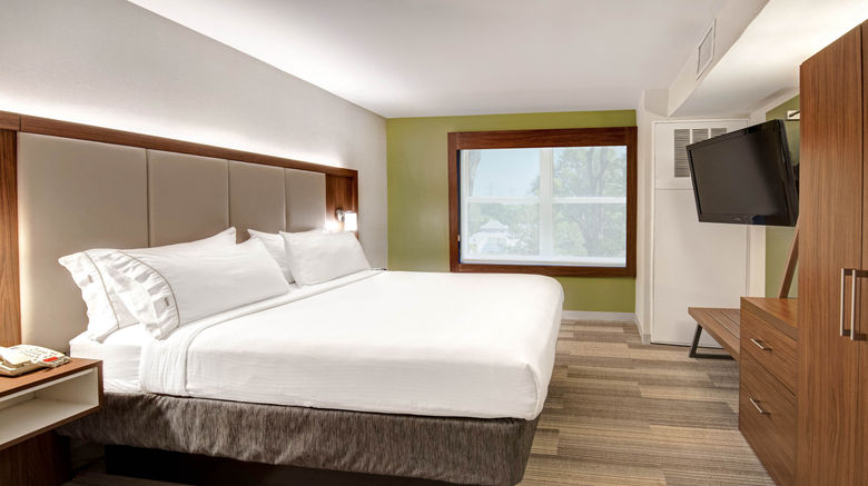 <b>Holiday Inn Express & Suites Woodbridge Suite</b>. Images powered by <a href="https://www.leonardoworldwide.com/" title="Leonardo Worldwide" target="_blank">Leonardo</a>.