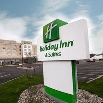 Holiday Inn & Suites Mount Pleasant