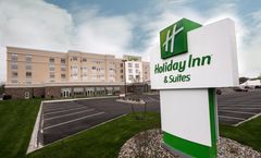 Holiday Inn & Suites Mount Pleasant
