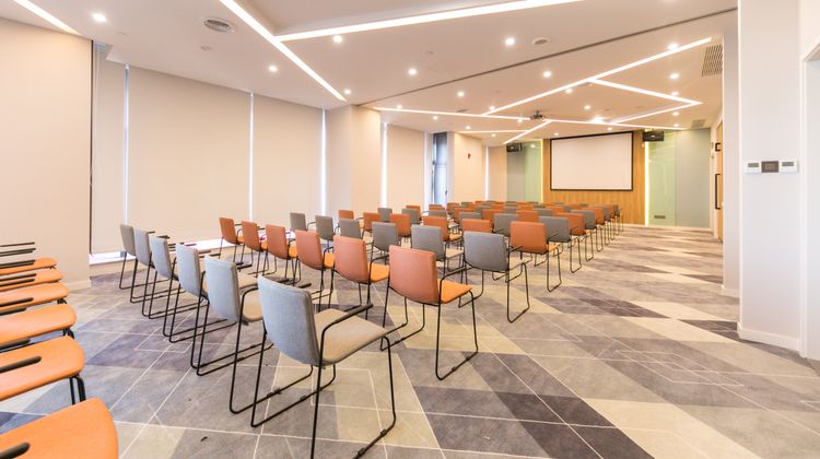 Holiday Inn Express Shanghai Tangzhen Meeting