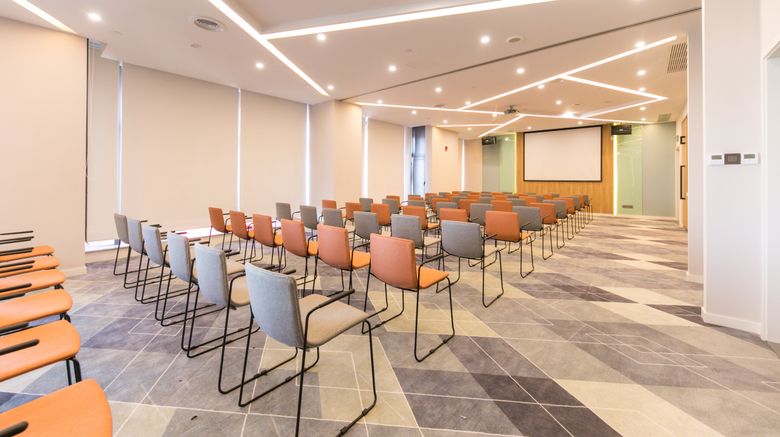 <b>Holiday Inn Express Shanghai Tangzhen Meeting</b>. Images powered by <a href="https://www.leonardoworldwide.com/" title="Leonardo Worldwide" target="_blank">Leonardo</a>.