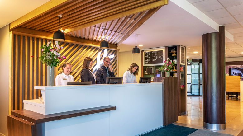 <b>Holiday Inn Toulouse Airport Lobby</b>. Images powered by <a href="https://www.leonardoworldwide.com/" title="Leonardo Worldwide" target="_blank">Leonardo</a>.