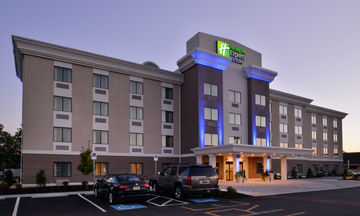 Holiday Inn Express West Ocean City
