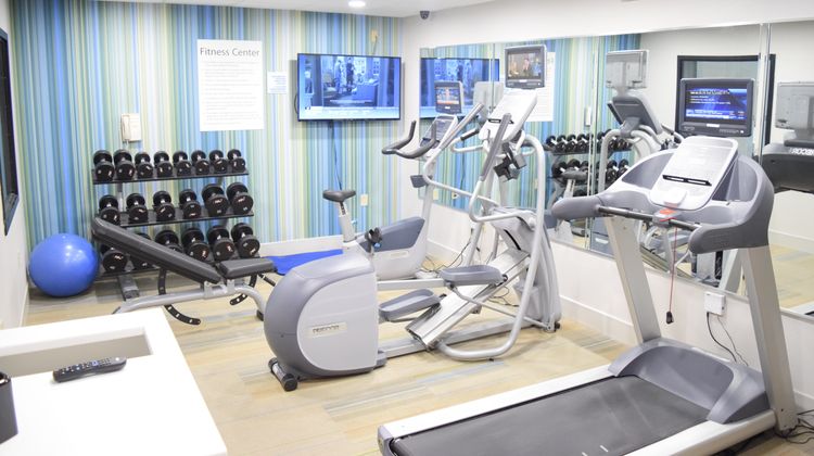 Holiday Inn Express Hotel & Suites Health Club