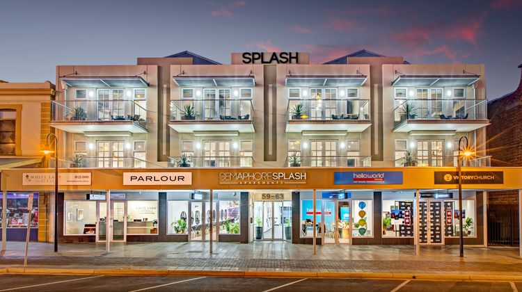 Semaphore Splash Apartments Other