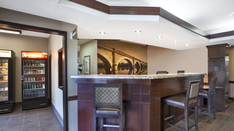 Staybridge Suites Lobby