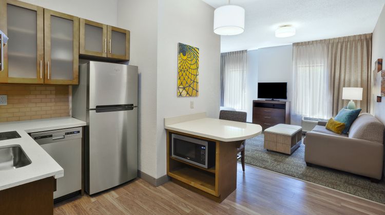 Staybridge Suites Suite