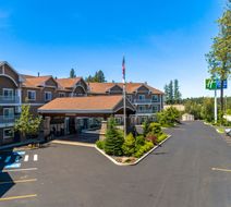 Holiday Inn Express Exterior