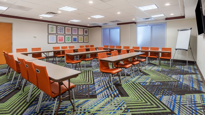 <b>Holiday Inn Express & Suites Cedar Falls Meeting</b>. Images powered by <a href="https://www.leonardoworldwide.com/" title="Leonardo Worldwide" target="_blank">Leonardo</a>.