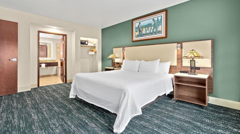 <b>Lucky Eagle Casino & Hotel Suite</b>. Images powered by <a href="https://www.leonardoworldwide.com/" title="Leonardo Worldwide" target="_blank">Leonardo</a>.