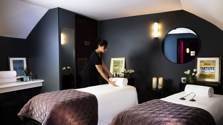 Hotel Monsieur Recreation