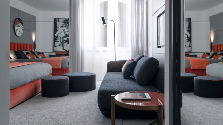 <b>Hotel Plaza & De Russie Room</b>. Images powered by <a href="https://www.leonardoworldwide.com/" title="Leonardo Worldwide" target="_blank">Leonardo</a>.