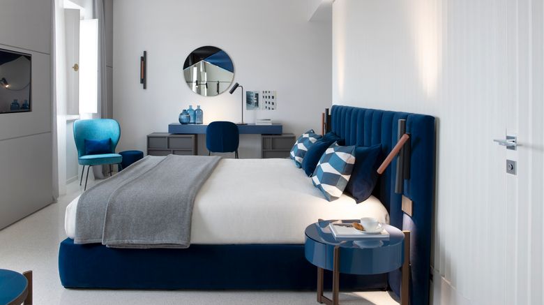 <b>Hotel Plaza & De Russie Suite</b>. Images powered by <a href="https://www.leonardoworldwide.com/" title="Leonardo Worldwide" target="_blank">Leonardo</a>.