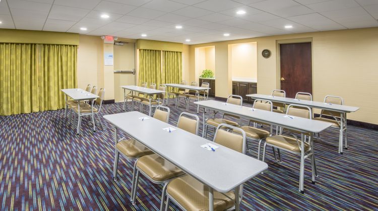 Holiday Inn Express Ashland Meeting