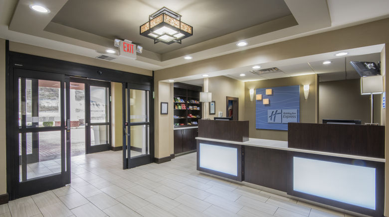 <b>Holiday Inn Express Ashland Lobby</b>. Images powered by <a href="https://www.leonardoworldwide.com/" title="Leonardo Worldwide" target="_blank">Leonardo</a>.
