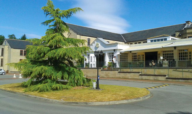 Gomersal Park Hotel & Spa Exterior