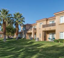 WorldMark Cathedral City Exterior