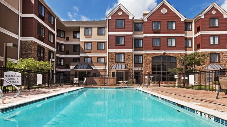 Staybridge Suites Pool