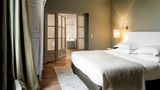 <b>Baumaniere Les Baux de Provence Room</b>. Images powered by <a href="https://www.leonardoworldwide.com/" title="Leonardo Worldwide" target="_blank">Leonardo</a>.
