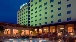 Holiday Inn Airport