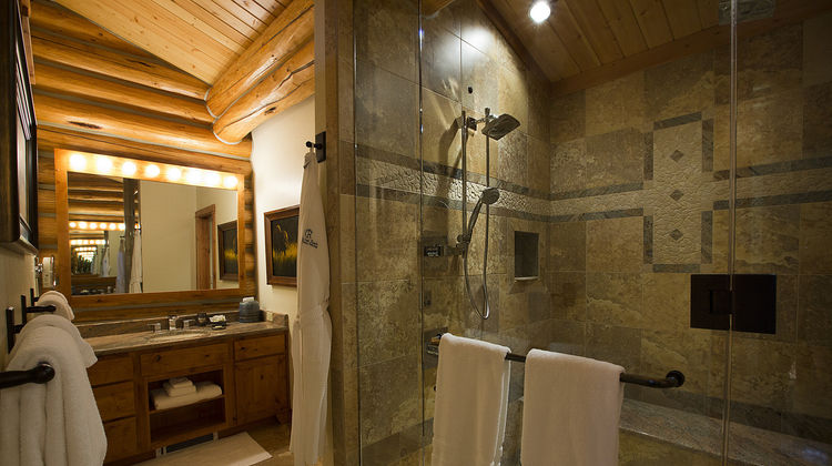 Triple Creek Ranch Room