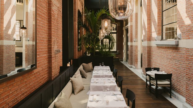 <b>August Restaurant</b>. Images powered by <a href="https://www.leonardoworldwide.com/" title="Leonardo Worldwide" target="_blank">Leonardo</a>.