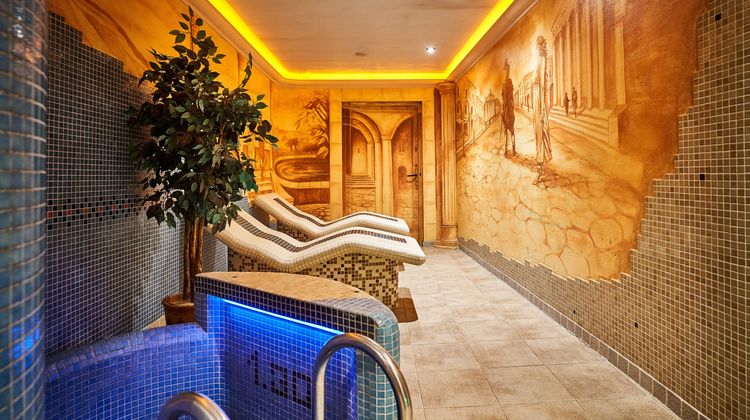Stara Poczta Pool