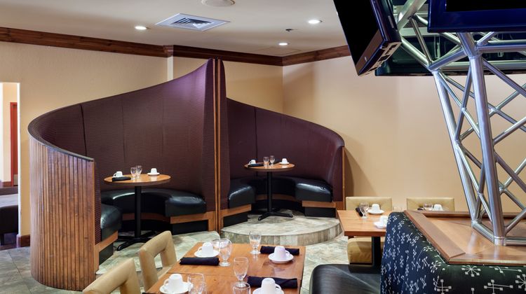 Holiday Inn Northwest/SeaWorld Area Restaurant