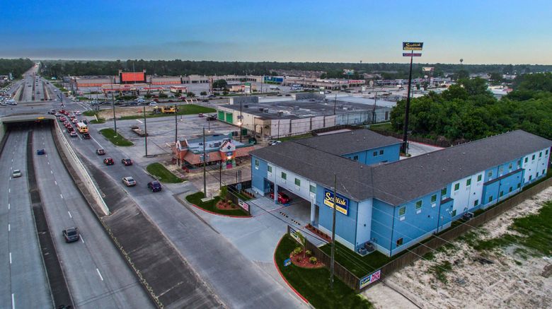 <b>Scottish Inns and Suites Exterior</b>. Images powered by <a href="https://www.leonardoworldwide.com/" title="Leonardo Worldwide" target="_blank">Leonardo</a>.