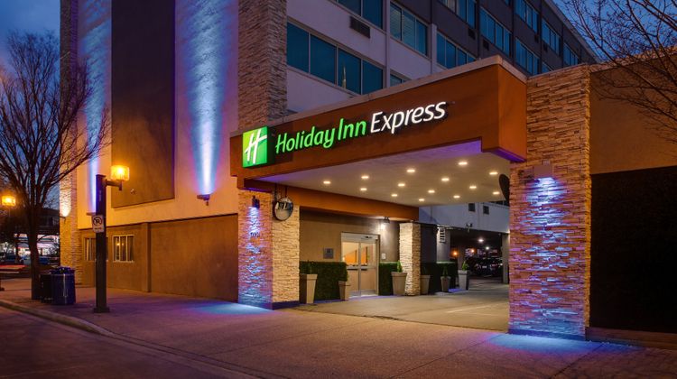 Holiday Inn Express Washington DC N Exterior