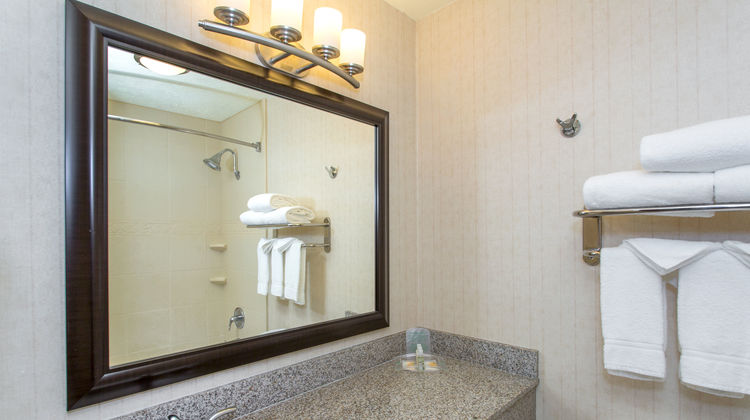 Holiday Inn Bloomington Room