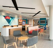 avid hotel Oklahoma City-Yukon Lobby