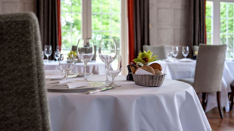 <b>Lower Slaughter Manor Restaurant</b>. Images powered by <a href="https://www.leonardoworldwide.com/" title="Leonardo Worldwide" target="_blank">Leonardo</a>.