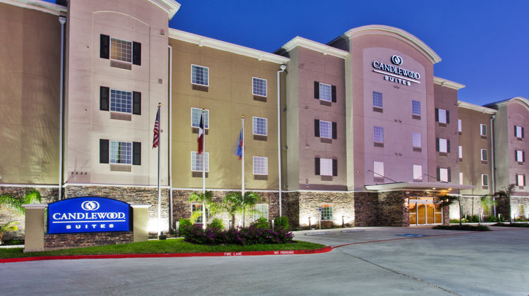 Candlewood Suites Flour Bluff Exterior