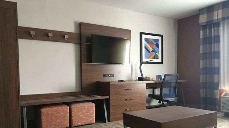 Holiday Inn Express Room