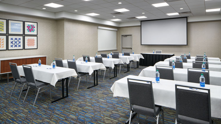 Holiday Inn Express Downtown Meeting