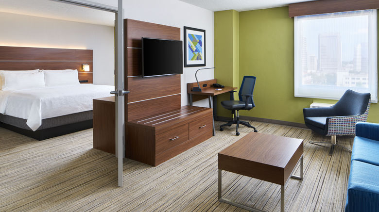 <b>Holiday Inn Express Downtown Suite</b>. Images powered by <a href="https://www.leonardoworldwide.com/" title="Leonardo Worldwide" target="_blank">Leonardo</a>.