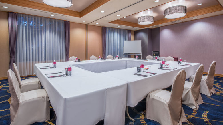 <b>Crowne Plaza ANA Kanazawa Meeting</b>. Images powered by <a href="https://www.leonardoworldwide.com/" title="Leonardo Worldwide" target="_blank">Leonardo</a>.